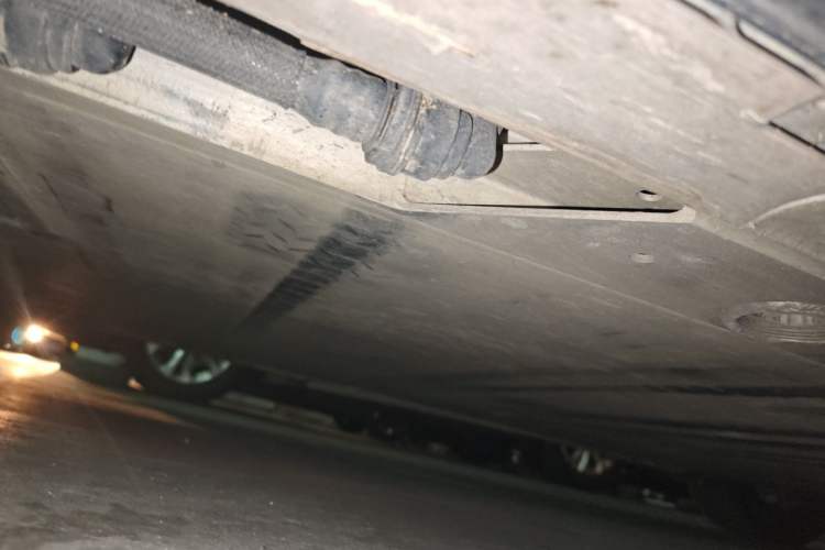 Used Nio ET5 2024 75 kWh Chassis Front Left