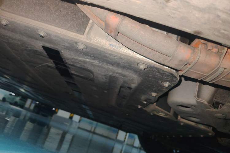 Used Nio ET5 2024 75 kWh Chassis Front Right