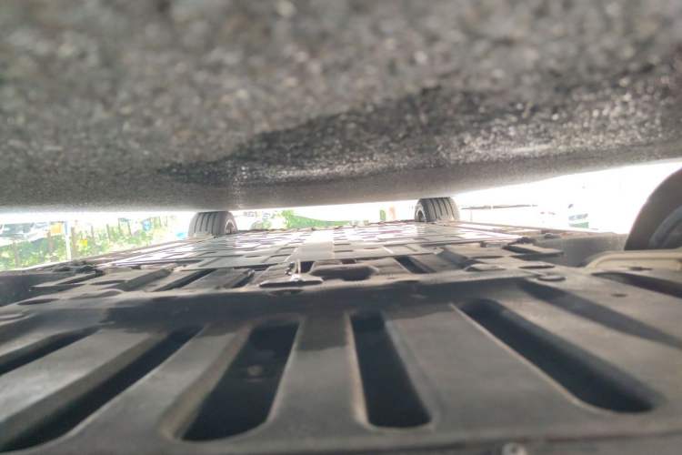 Used Nio ET5 2024 75 kWh Chassis Front