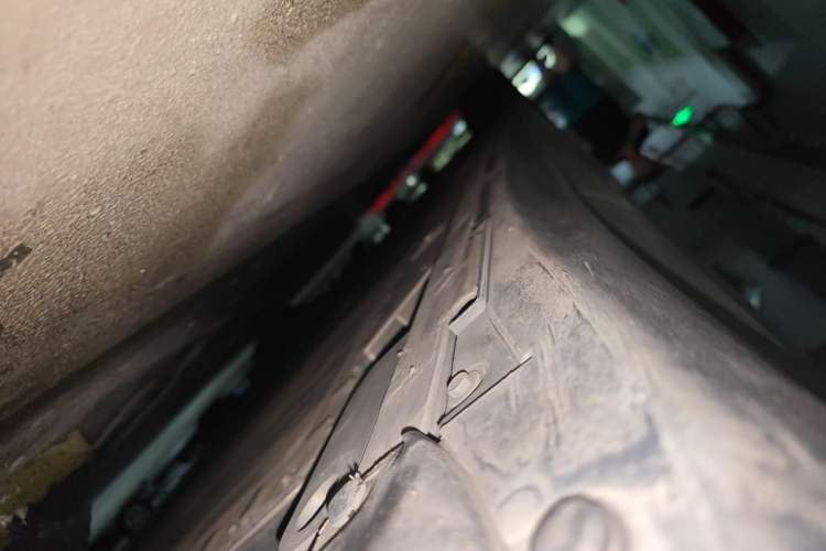 Used Nio ET5 2024 75 kWh Chassis Rear Left