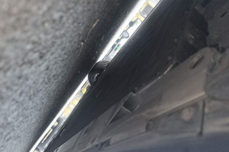 Used Nio ET5 2024 75 kWh Chassis Rear Right