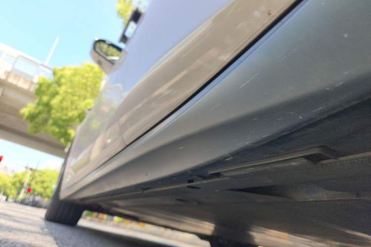 Used Nio ET5 2024 75 kWh Chassis Front Left