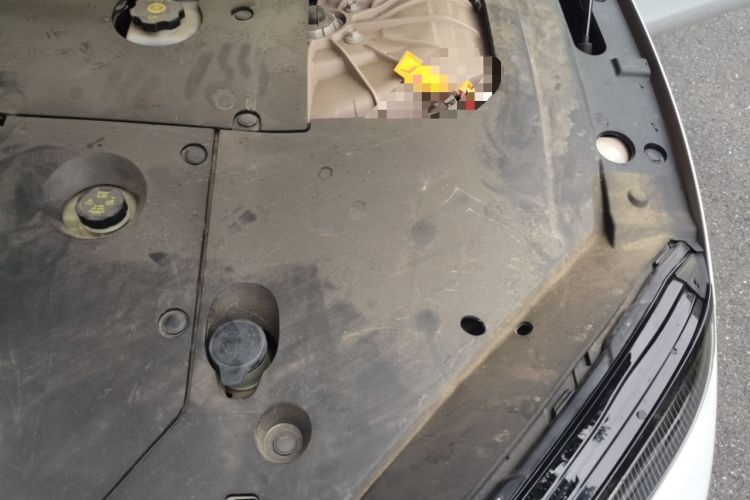 Used Nio ET5 2024 75 kWh Engine Bay Left