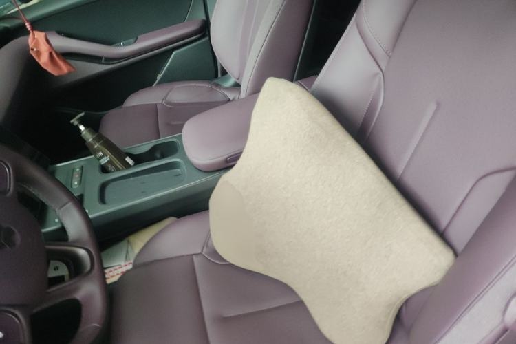 Used Nio ET5 2024 75 kWh Left Front Seat
