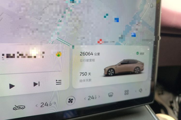 Used Nio ET5 2024 75 kWh Odometer Close Up