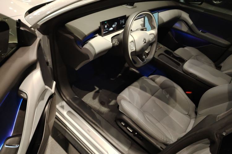 Used Nio ET5 2024 75 kWh Driver Seat
