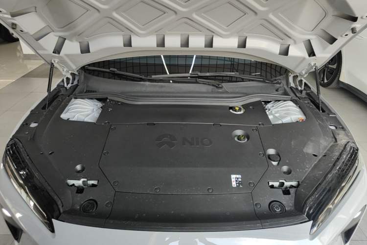 Used Nio ET5 2024 75 kWh Engine Bay