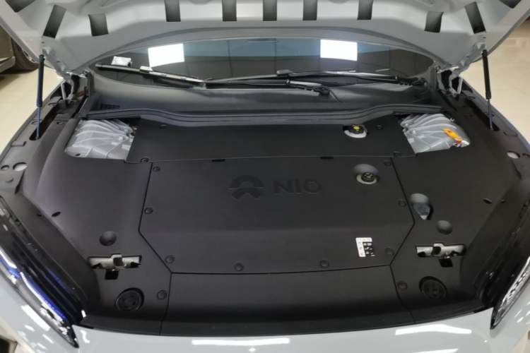 Used Nio ET5 2024 75 kWh Engine Bay
