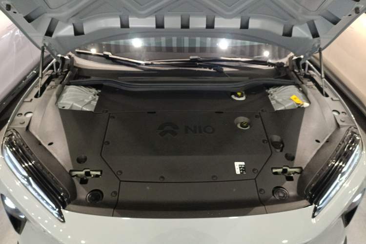Used Nio ET5 2024 75 kWh Engine Bay