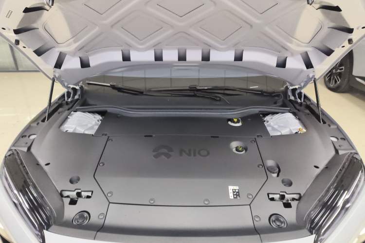 Used Nio ET5 2024 75 kWh Engine Bay