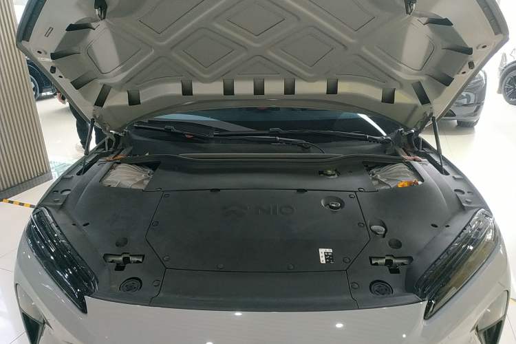 Used Nio ET5 2024 100 kWh Engine Bay