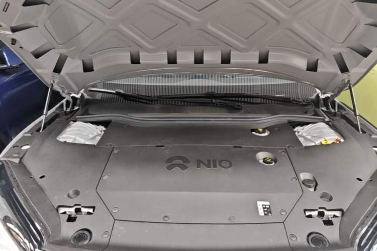Used Nio ET5 2024 75 kWh Engine Bay