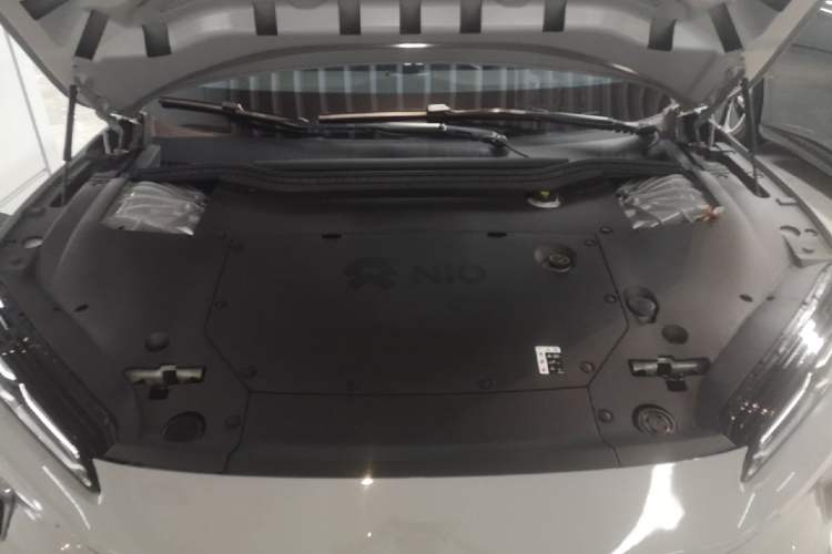 Used Nio ET5 2024 75 kWh Engine Bay