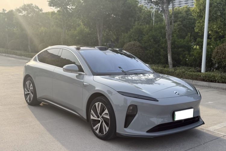 Used Nio ET5 2024 75 kWh Exterior 1