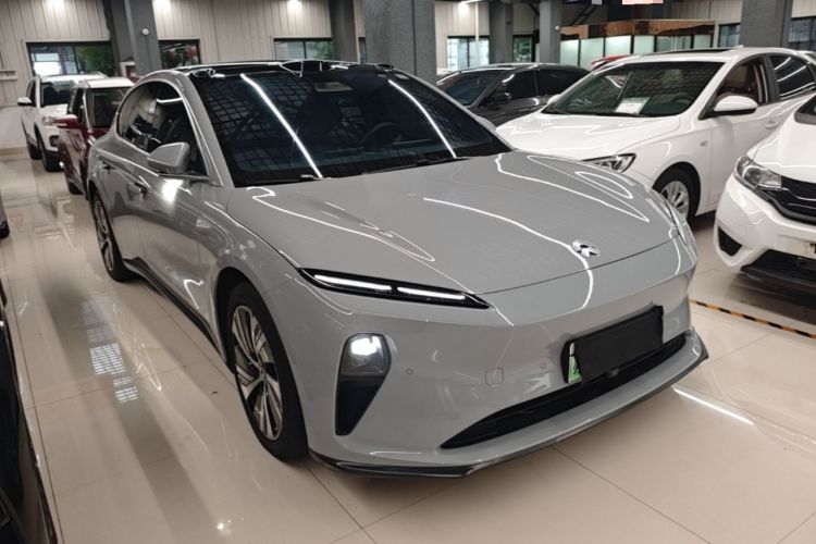 Used Nio ET5 2024 75 kWh Exterior 1
