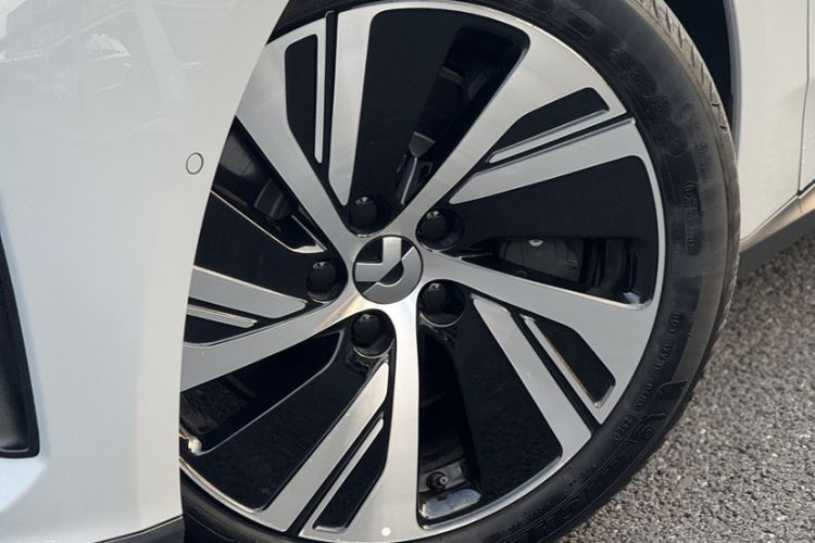 Used Nio ET5 2024 75 kWh Exterior 1
