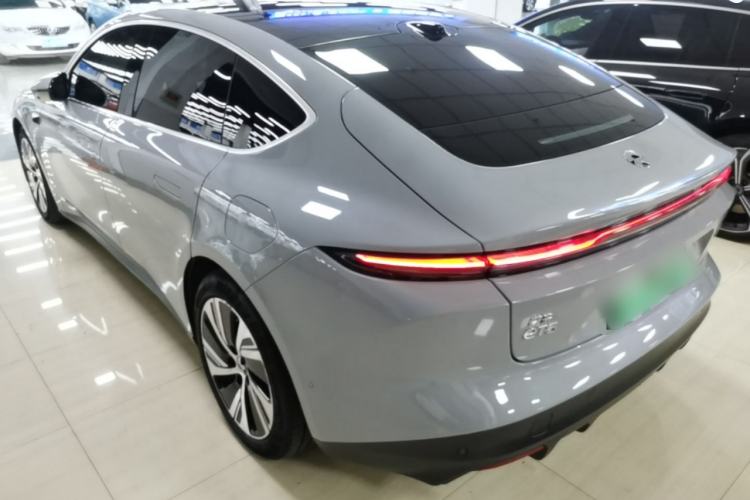 Used Nio ET5 2024 75 kWh Exterior 2
