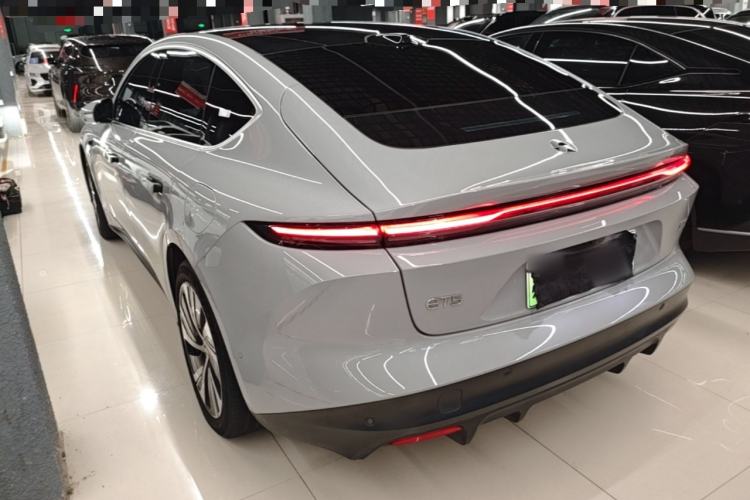 Used Nio ET5 2024 75 kWh Exterior 2