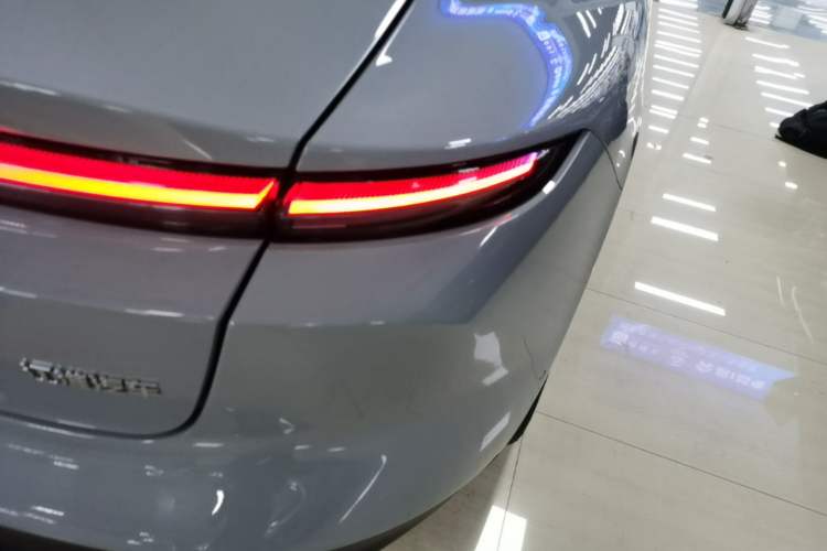 Used Nio ET5 2024 75 kWh Exterior 3
