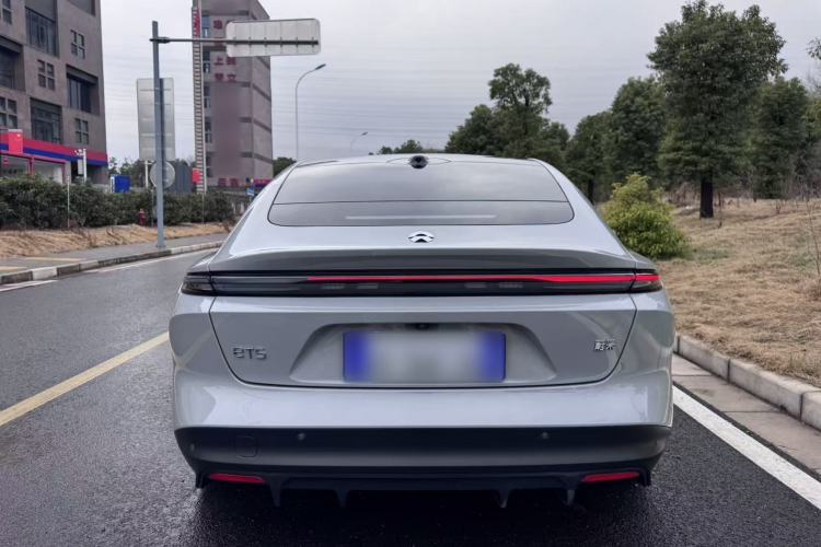 Used Nio ET5 2024 75 kWh Exterior 4