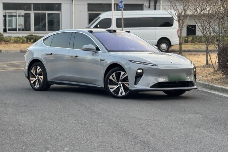 Used Nio ET5 2024 75 kWh Exterior 4