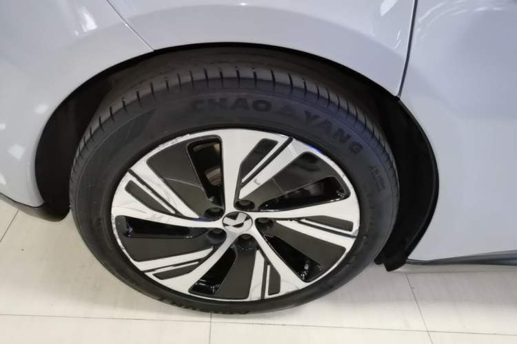 Used Nio ET5 2024 75 kWh Exterior 5