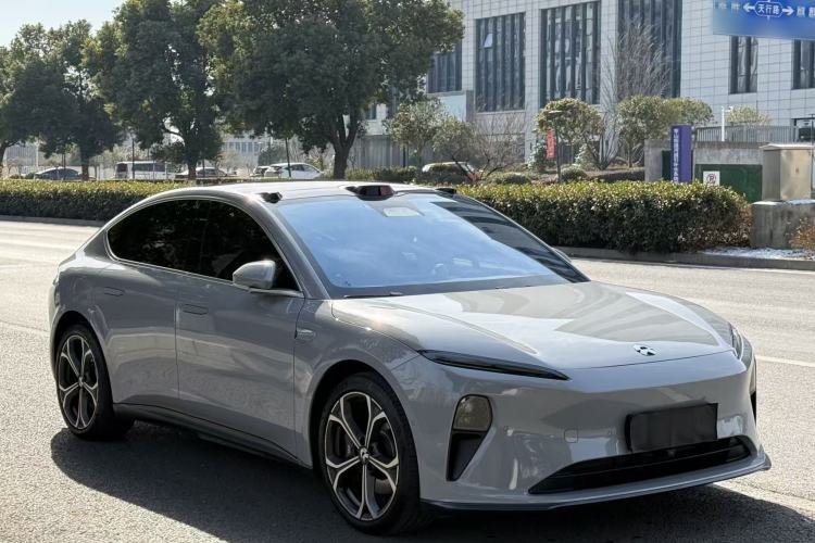 Used Nio ET5 2024 75 kWh Exterior 6