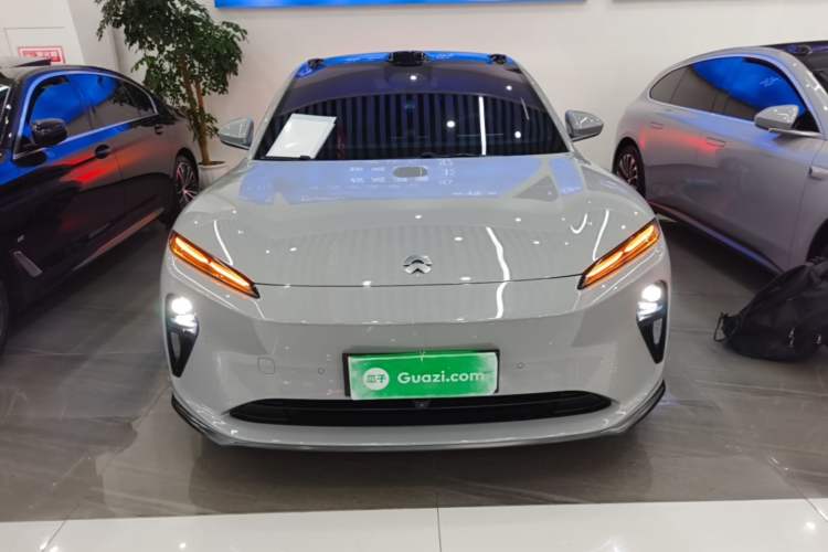 Used Nio ET5 2024 75 kWh Front