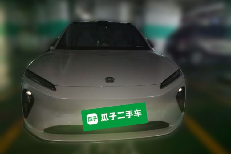 Used Nio ET5 2024 75 kWh Front Right 45 Deg