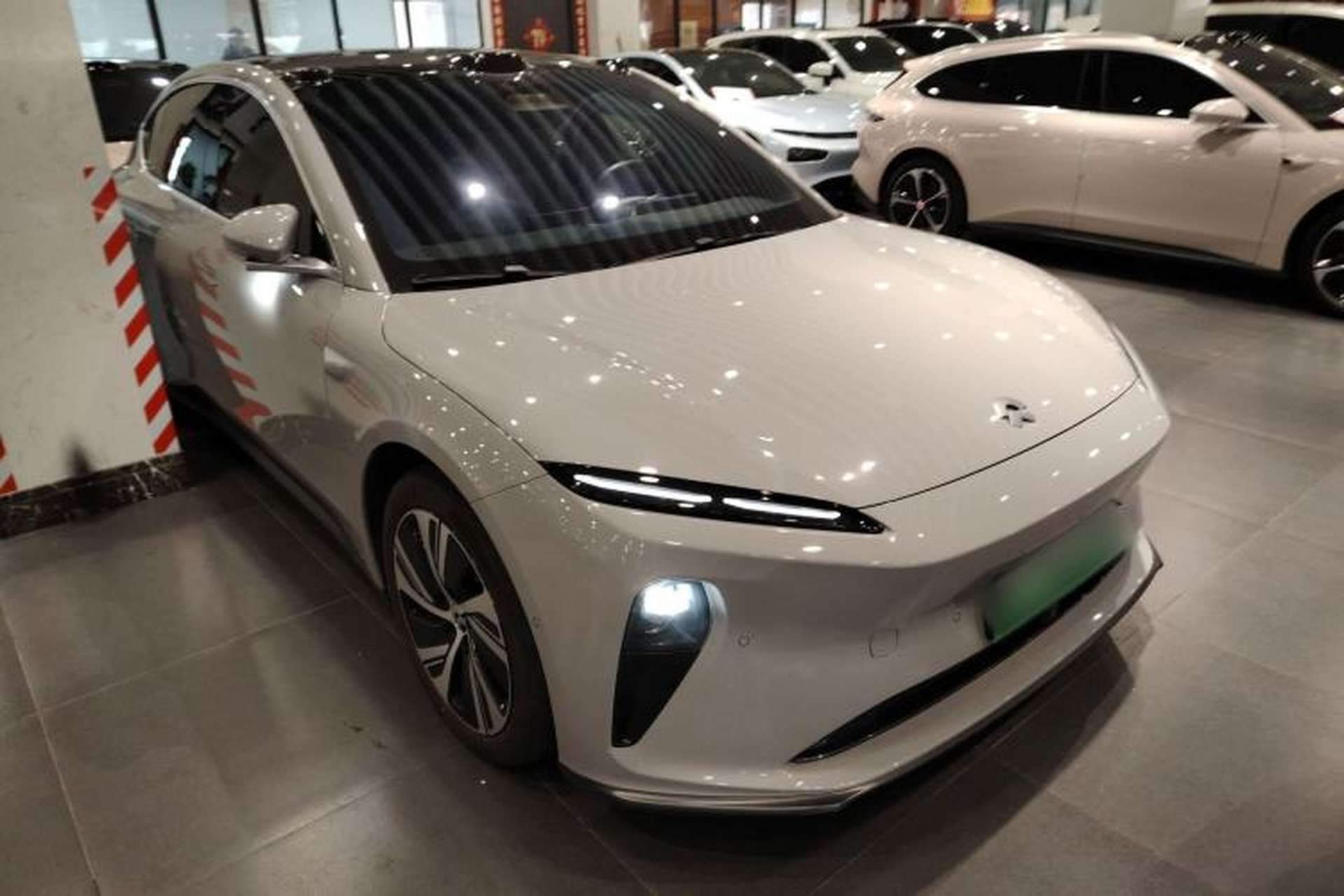Used Nio ET5 2024 75 kWh Front Right 45 Deg