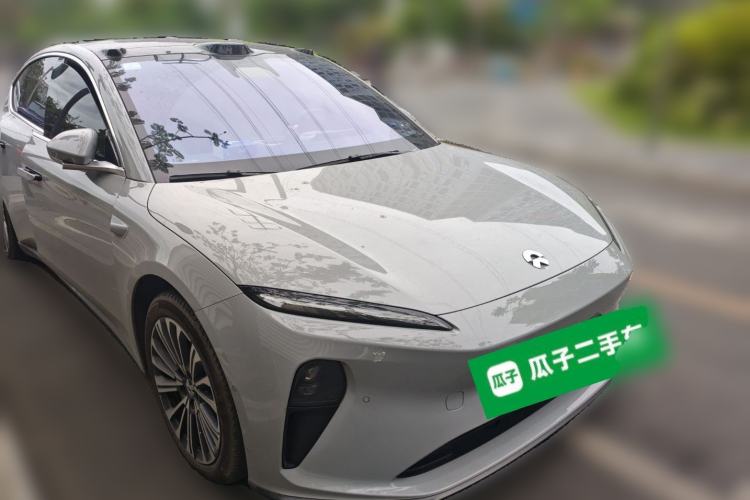 Used Nio ET5 2024 75 kWh Front Right 45 Deg