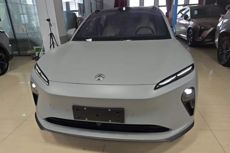 Used Nio ET5 2024 75 kWh Front