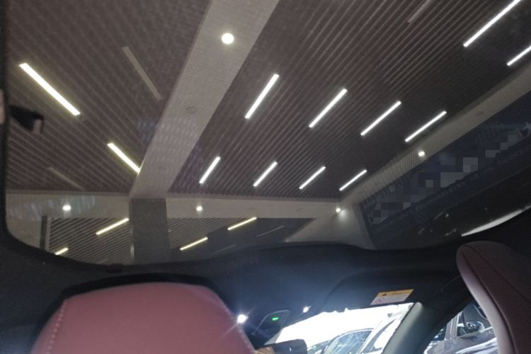 Used Nio ET5 2024 75 kWh Headliner