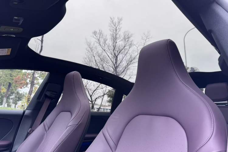 Used Nio ET5 2024 75 kWh Headliner