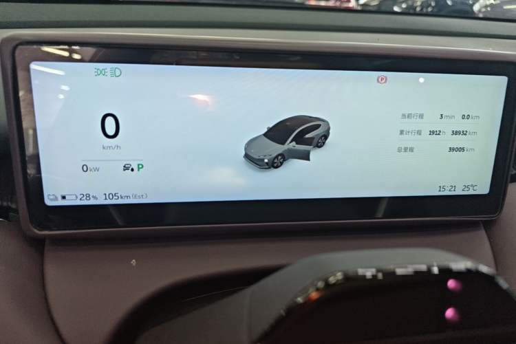 Used Nio ET5 2024 75 kWh Instrument Cluster