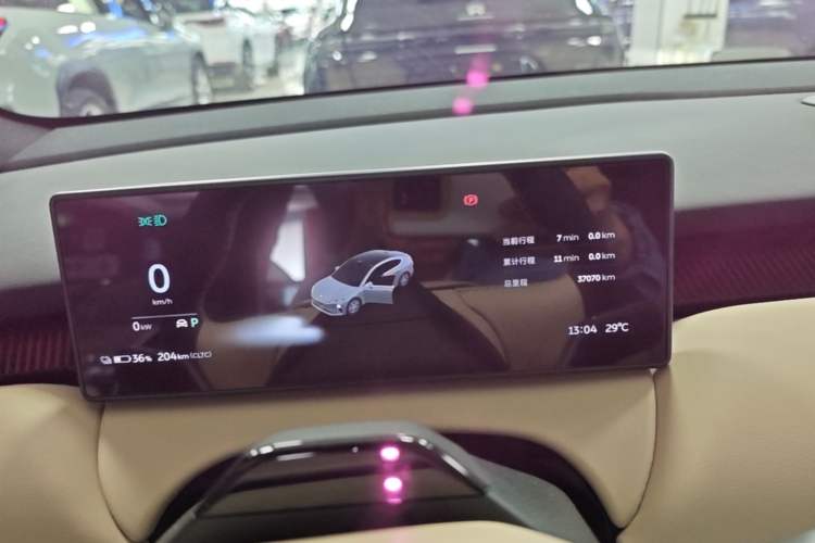 Used Nio ET5 2024 75 kWh Instrument Cluster