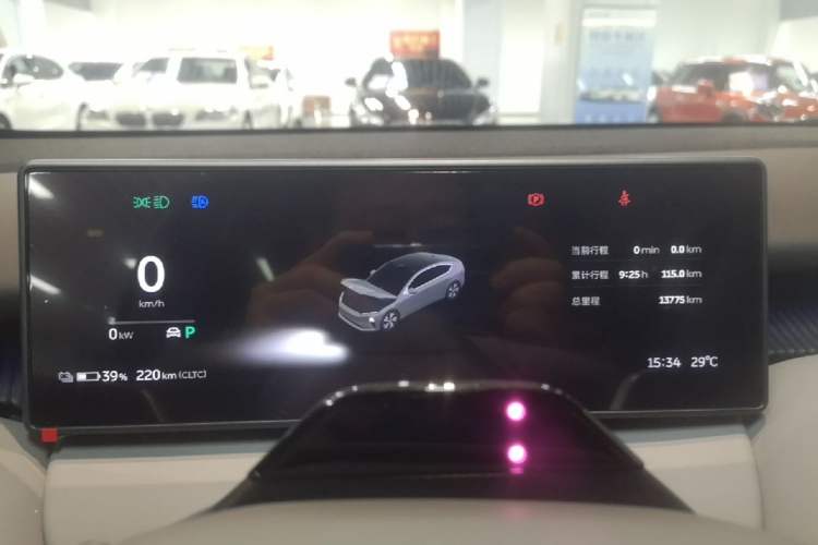 Used Nio ET5 2024 75 kWh Instrument Cluster