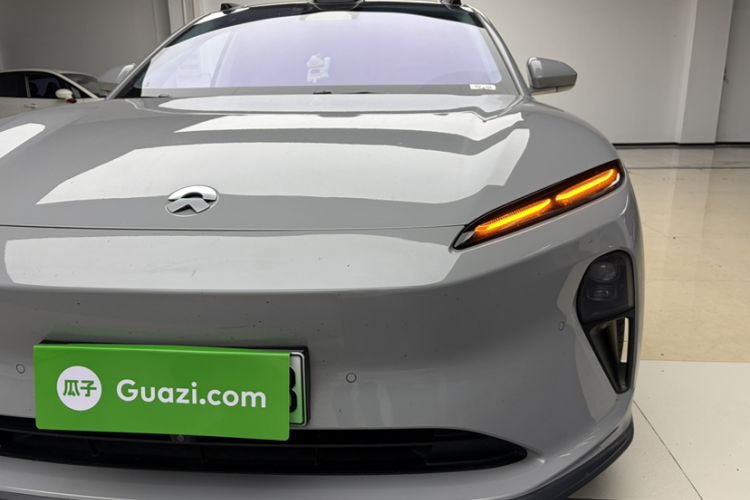 Used Nio ET5 2024 75 kWh Left Front Headlight