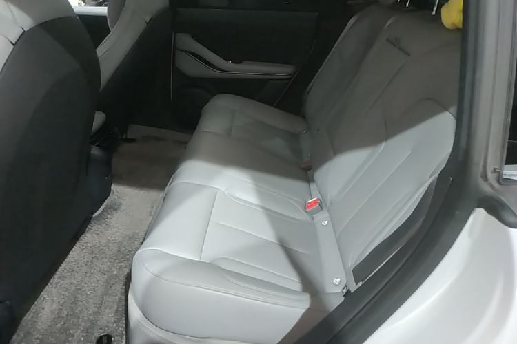 Used Nio ET5 2024 75 kWh Left Rear Seat