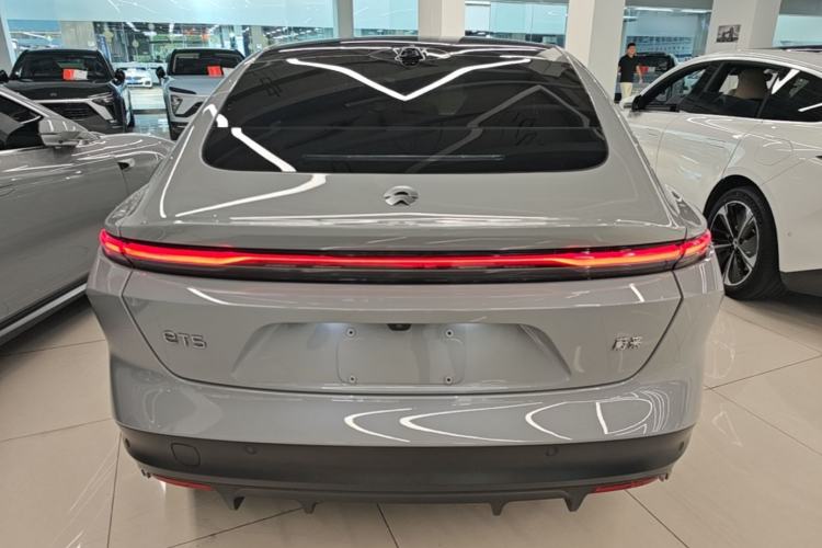 Used Nio ET5 2024 75 kWh Rear