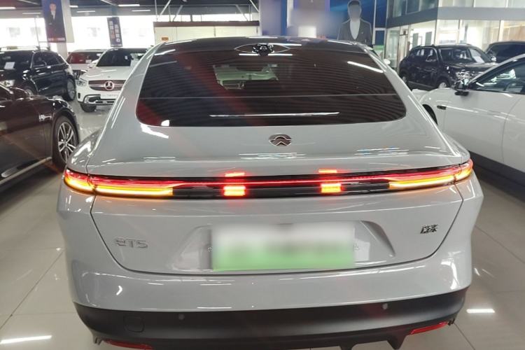 Used Nio ET5 2024 75 kWh Rear