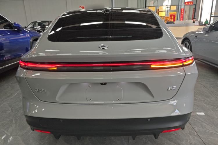Used Nio ET5 2024 75 kWh Rear