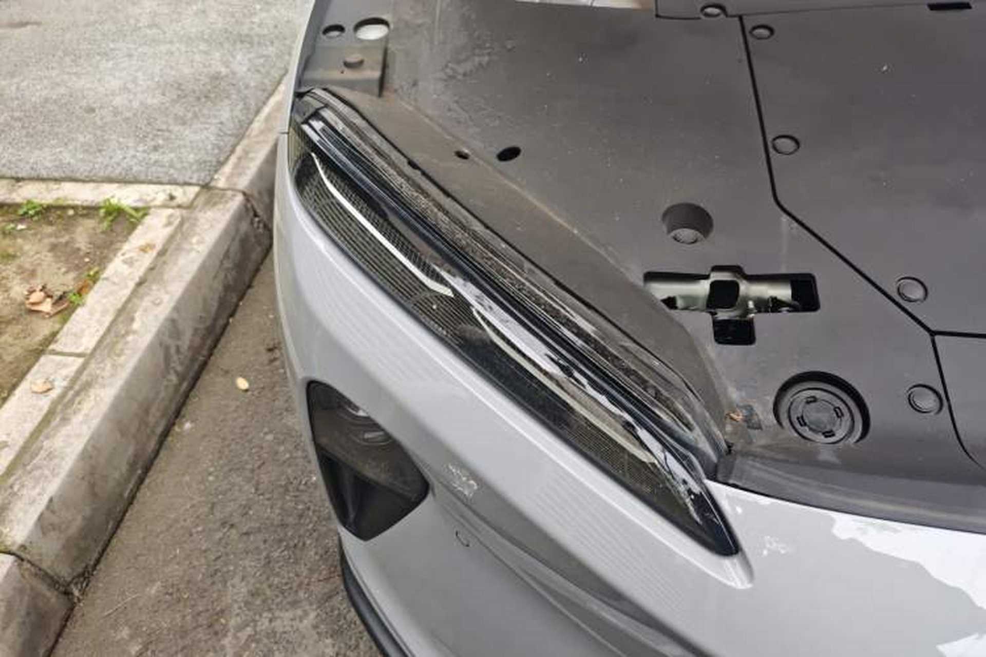 Used Nio ET5 2024 75 kWh Right Front Headlight