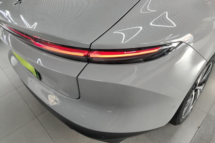 Used Nio ET5 2024 75 kWh Right Rear Taillight