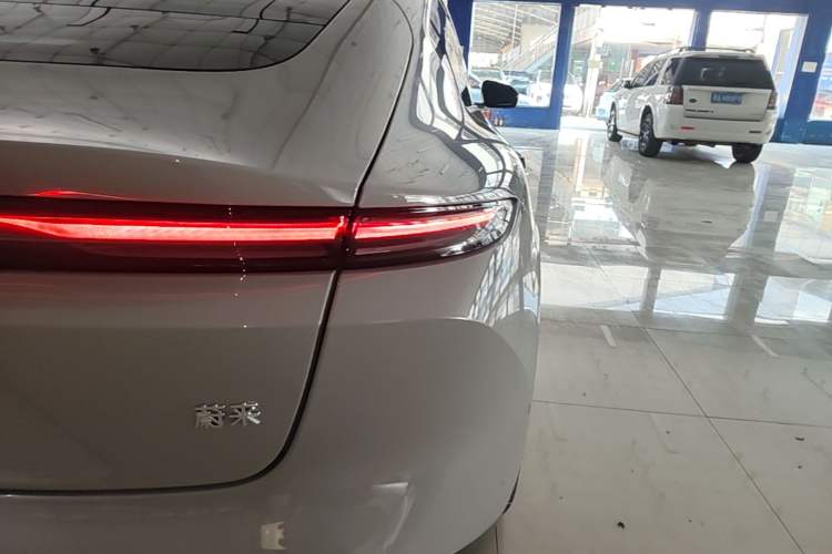 Used Nio ET5 2024 75 kWh Right Rear Taillight