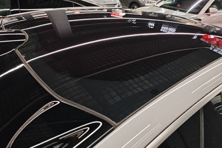Used Nio ET5 2024 75 kWh Roof