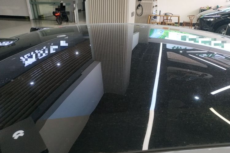 Used Nio ET5 2024 100 kWh Roof