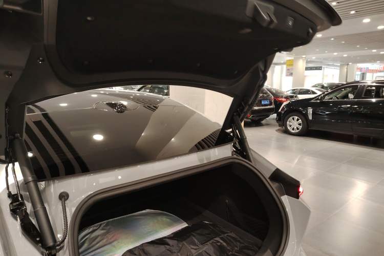 Used Nio ET5 2024 75 kWh Trunk
