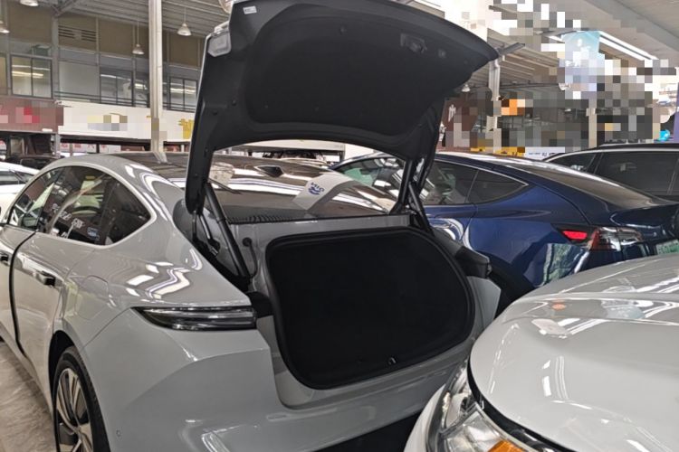 Used Nio ET5 2024 75 kWh Trunk