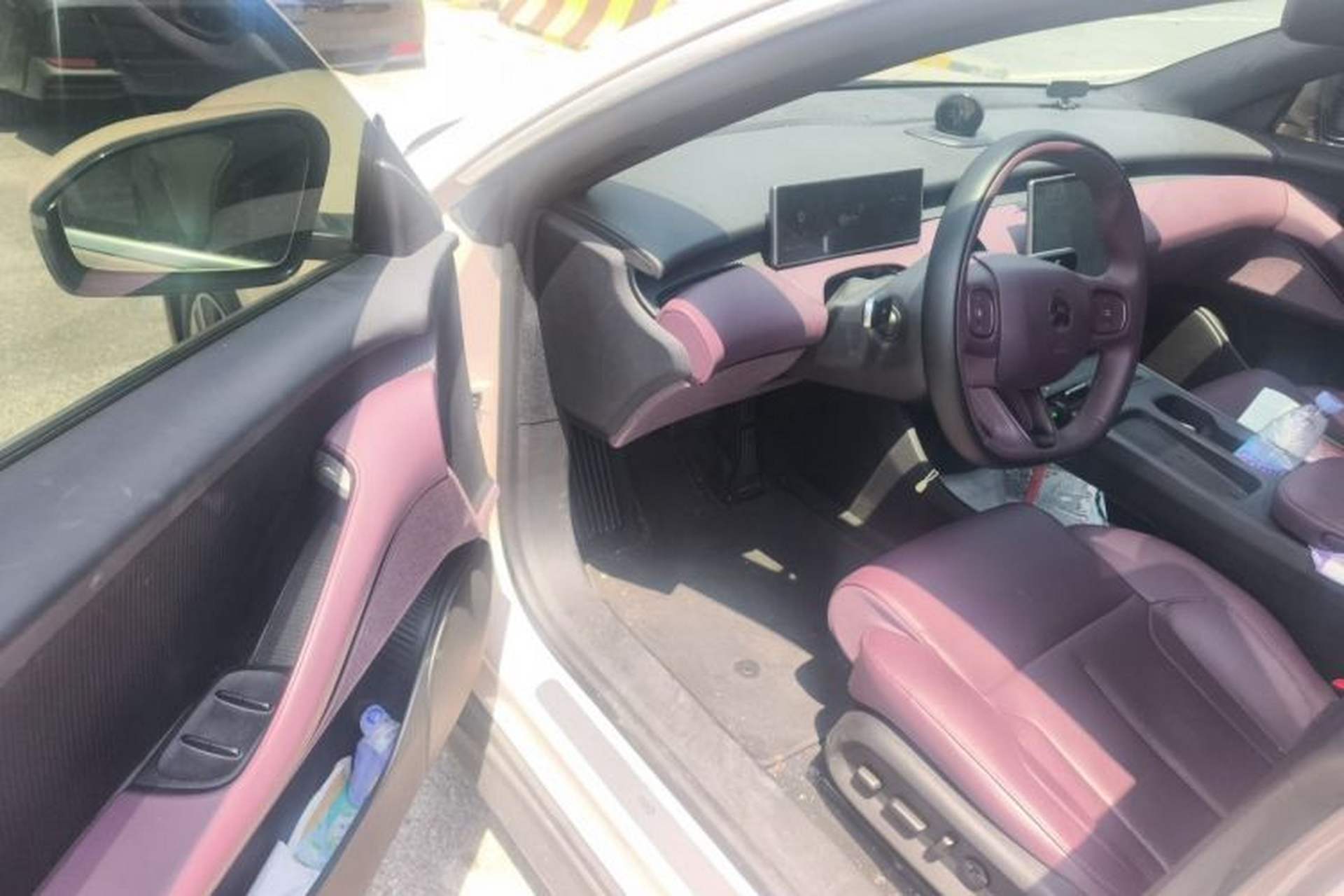 Used Nio ET5 2024 75 kWh Driver Seat